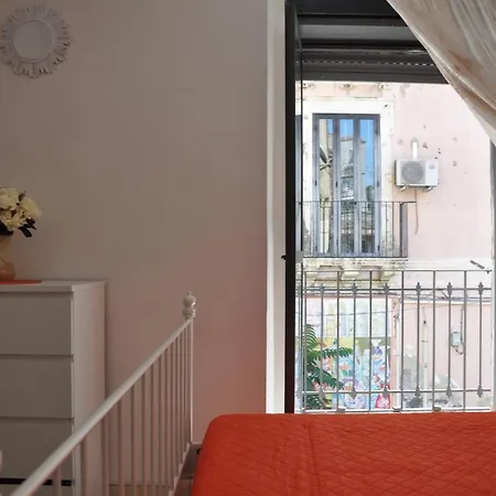 Sotto Il Monastero Apartment *